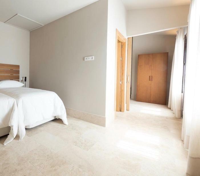 אסטפונה Chacon Apartments & Suites מראה חיצוני תמונה