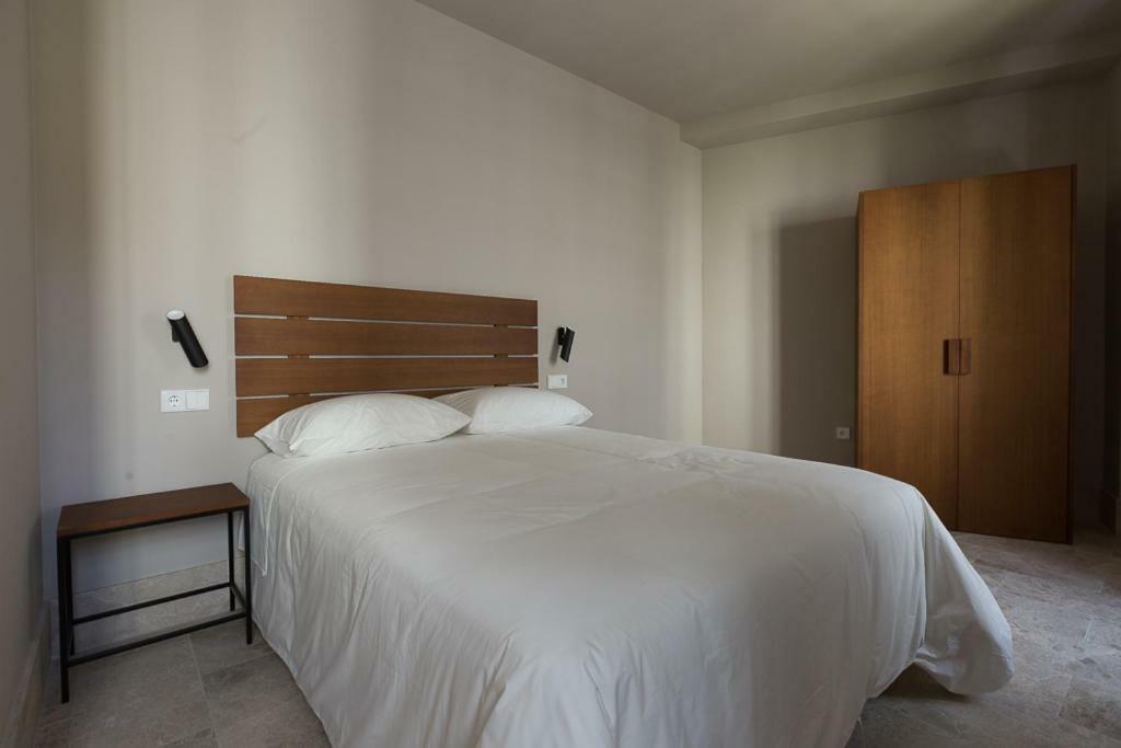 אסטפונה Chacon Apartments & Suites מראה חיצוני תמונה