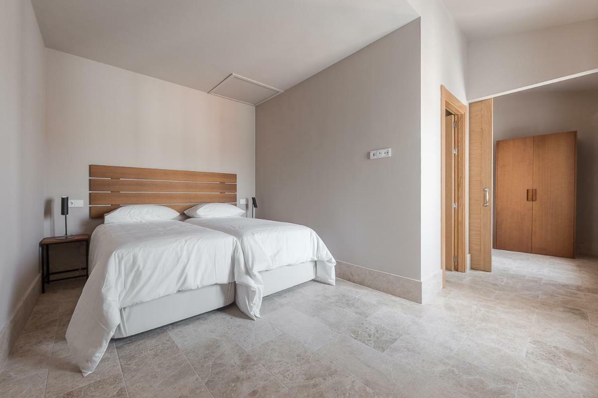 אסטפונה Chacon Apartments & Suites מראה חיצוני תמונה